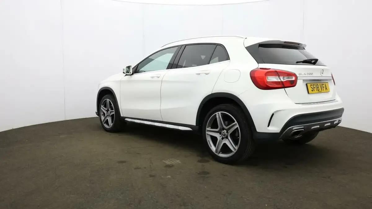 2018-mercedes-benz-gla-class-16-gla-200-amg-line-154bhp-big-56