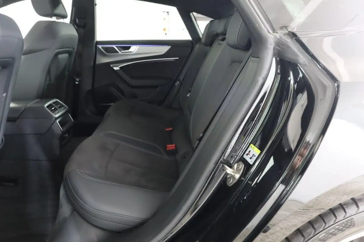2021-audi-a7-30-55-tfsi-black-edition-big-16