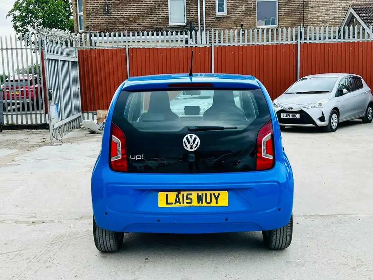 2015-volkswagen-up-big-8