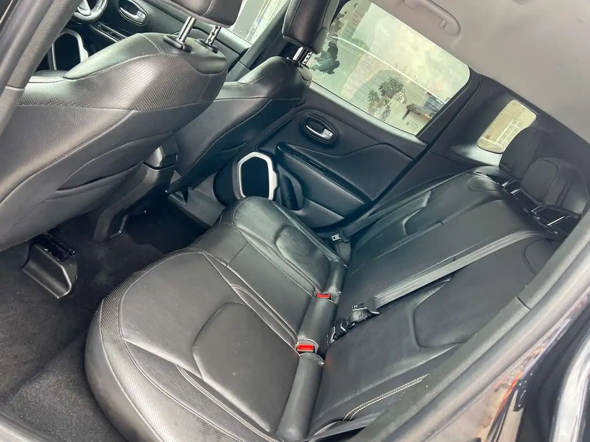 2016-jeep-renegade-20multijet-ii-limited-auto-low-auto-big-13
