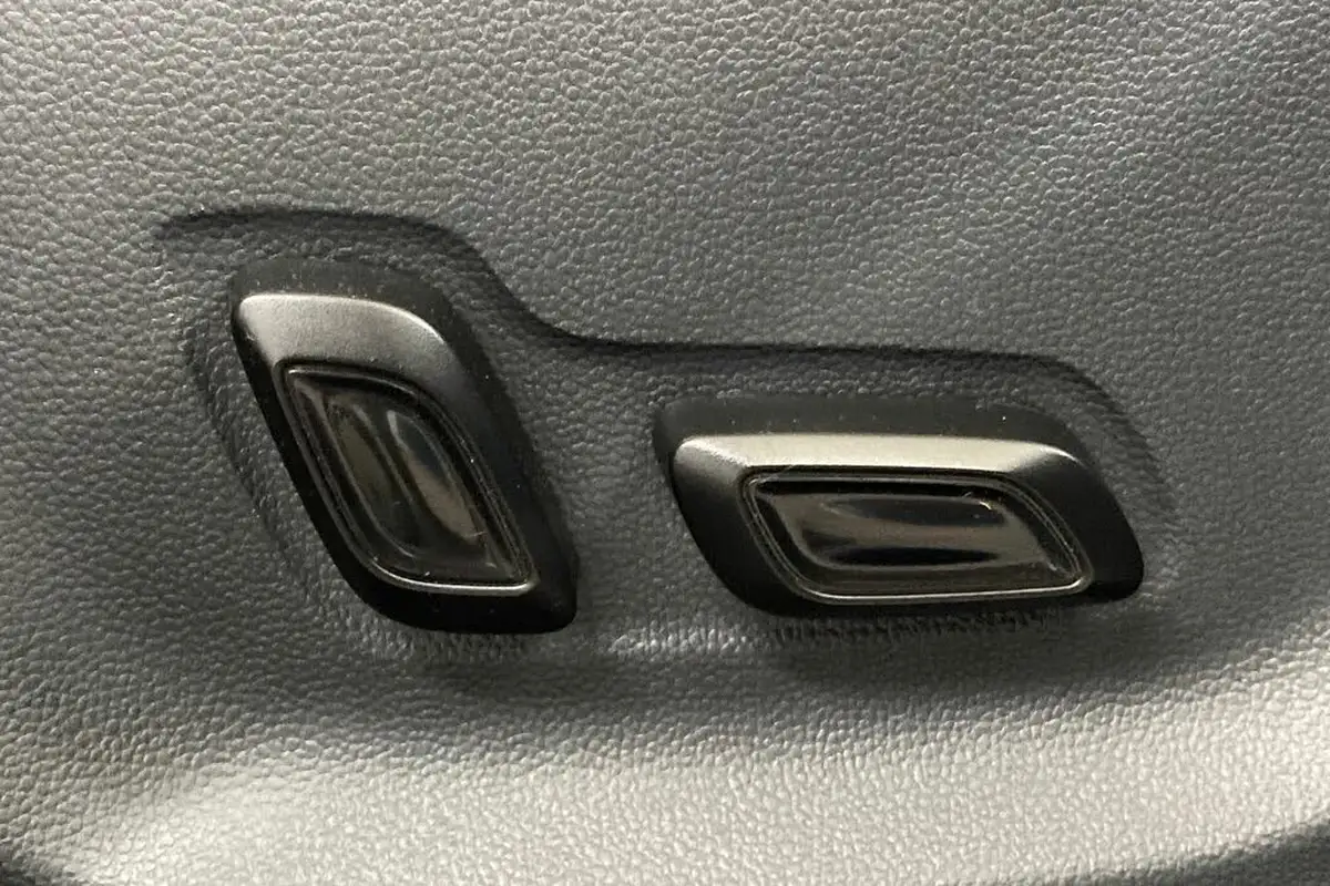 2023-mg-zs-suv-10t-gdi-exclusive-auto-big-18