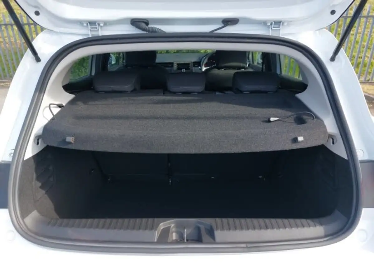2021-renault-clio-10-sce-play-75bhp-big-7