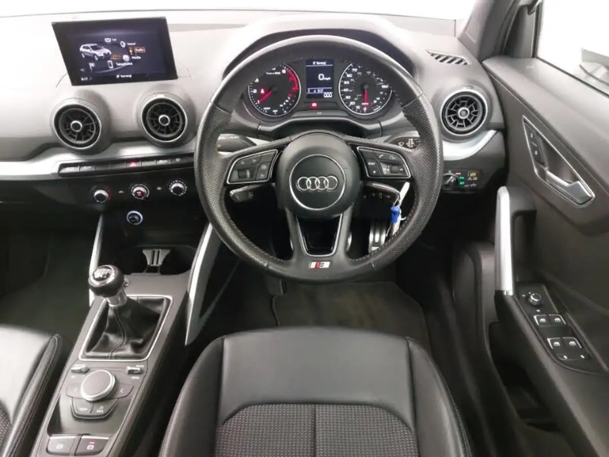 2018-audi-q2-10-tfsi-s-line-big-6