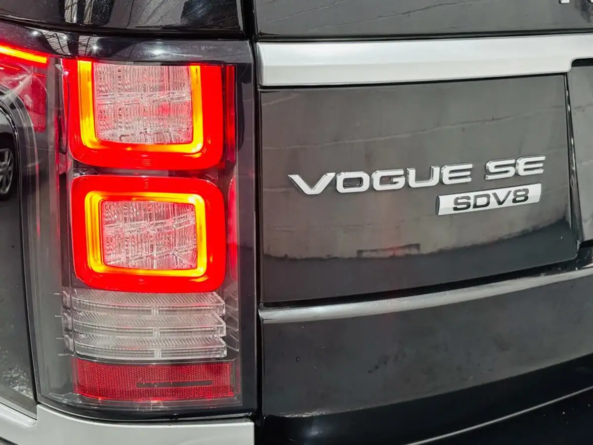 2014-land-rover-range-rover-44-sdv8-vogue-se-44-sdv8-334bhp-big-41