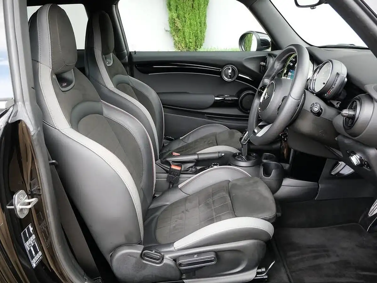 2022-mini-cooper-20-cooper-s-sport-hatchback-3d-auto-big-15