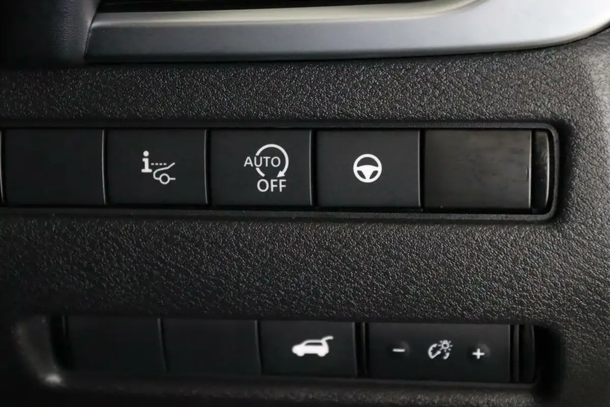2022-nissan-qashqai-13-dig-t-tekna-158ps-xtronic-big-19