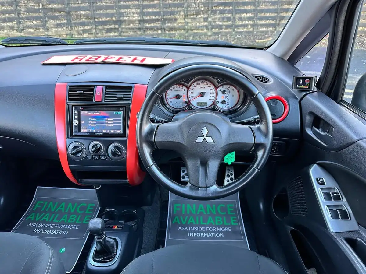 2009-mitsubishi-colt-15-ralliart-5d-big-36