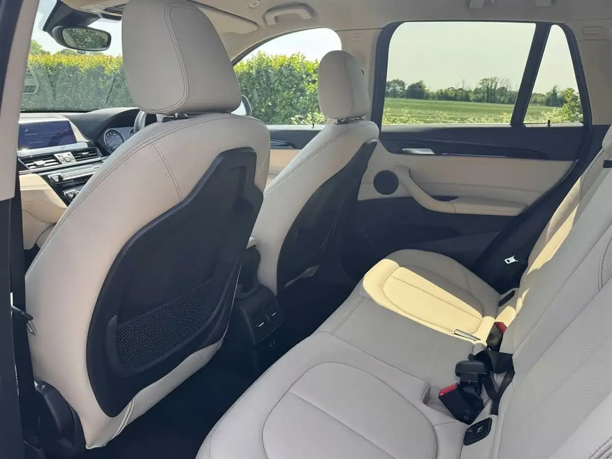 2020-bmw-x1-20-xdrive20i-xline-189bhp-big-15