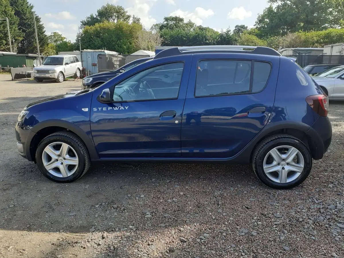 2016-dacia-sandero-stepway-09-tce-laureate-big-7