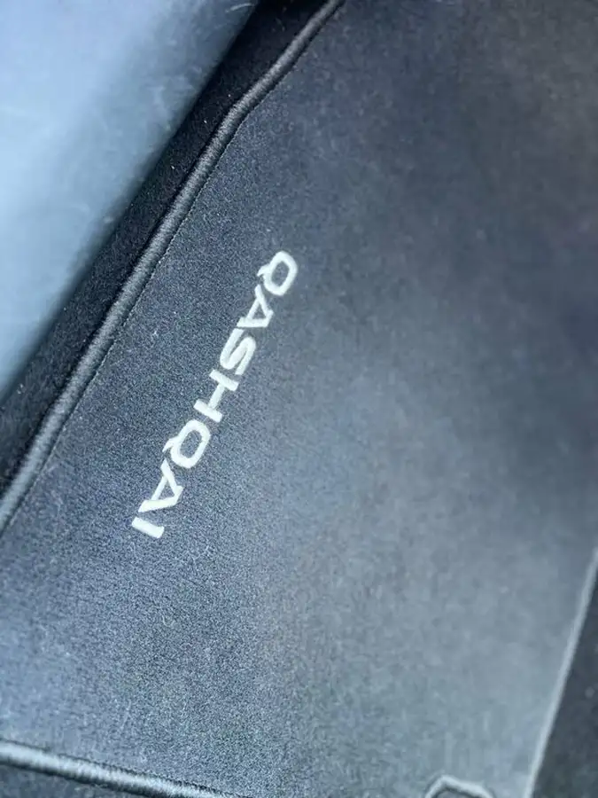 2016-nissan-qashqai-15dci-n-connecta-99g-big-36