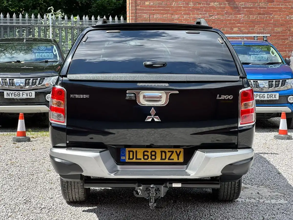 2018-mitsubishi-l200-24di-d-barbarian-eu6b-auto-big-6