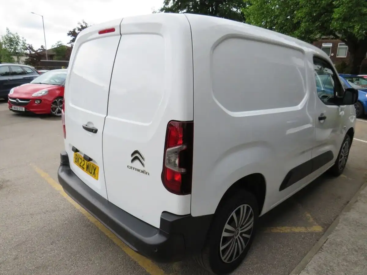 2022-citroen-berlingo-15bluehdi-1000-enterprise-pro-100pseu6d-big-24