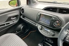 2016-toyota-yaris-15-vvt-i-orange-edition-hybrid-small-22