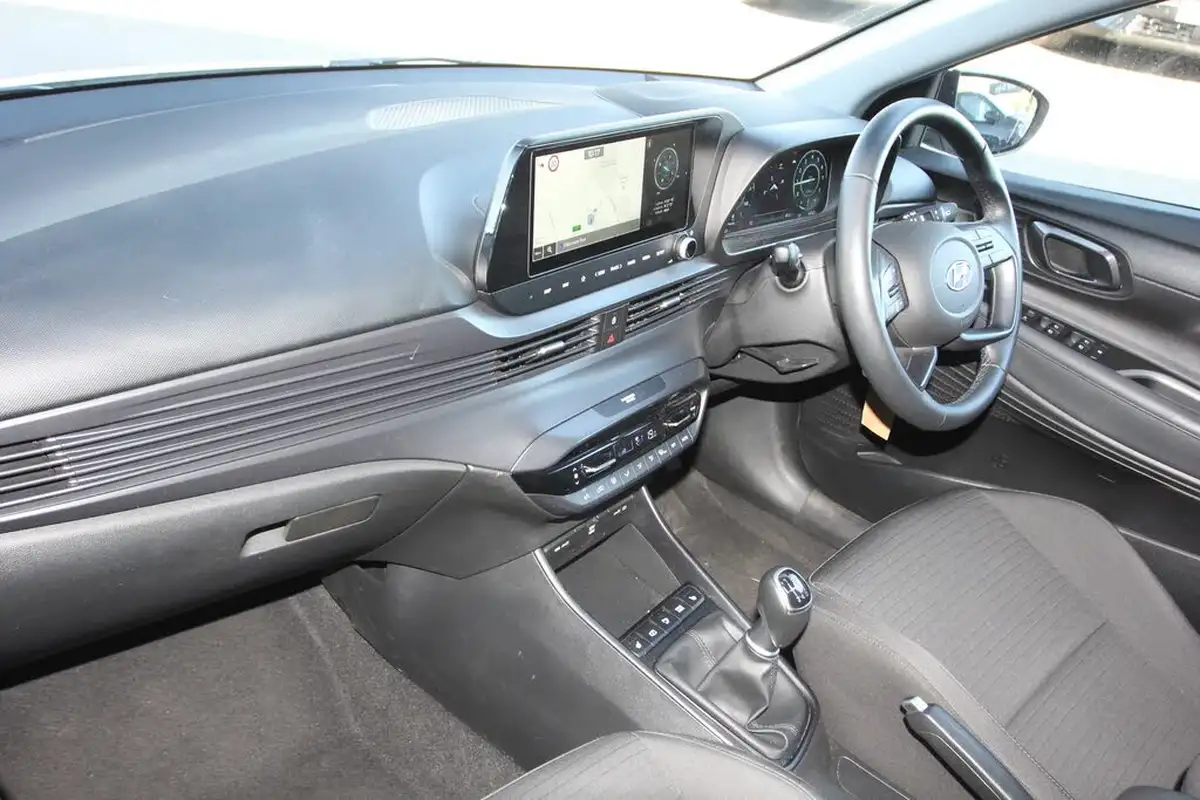 2021-hyundai-i20-10-t-gdi-premium-eclutch-imt-big-12