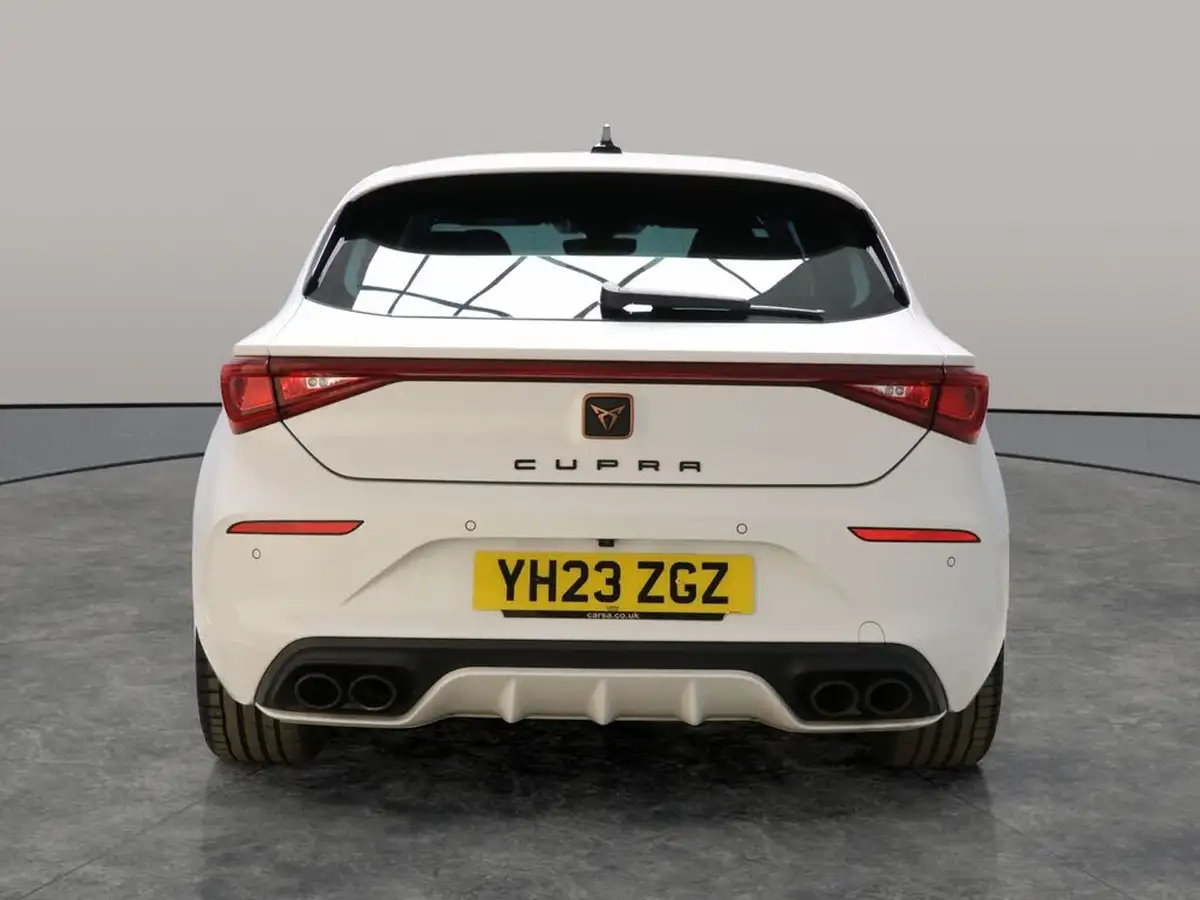2023-cupra-leon-nf-20-tsi-vz3-300ps-hatchback-big-13