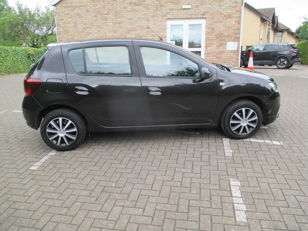 2019-dacia-sandero-10-sce-comfort-big-5