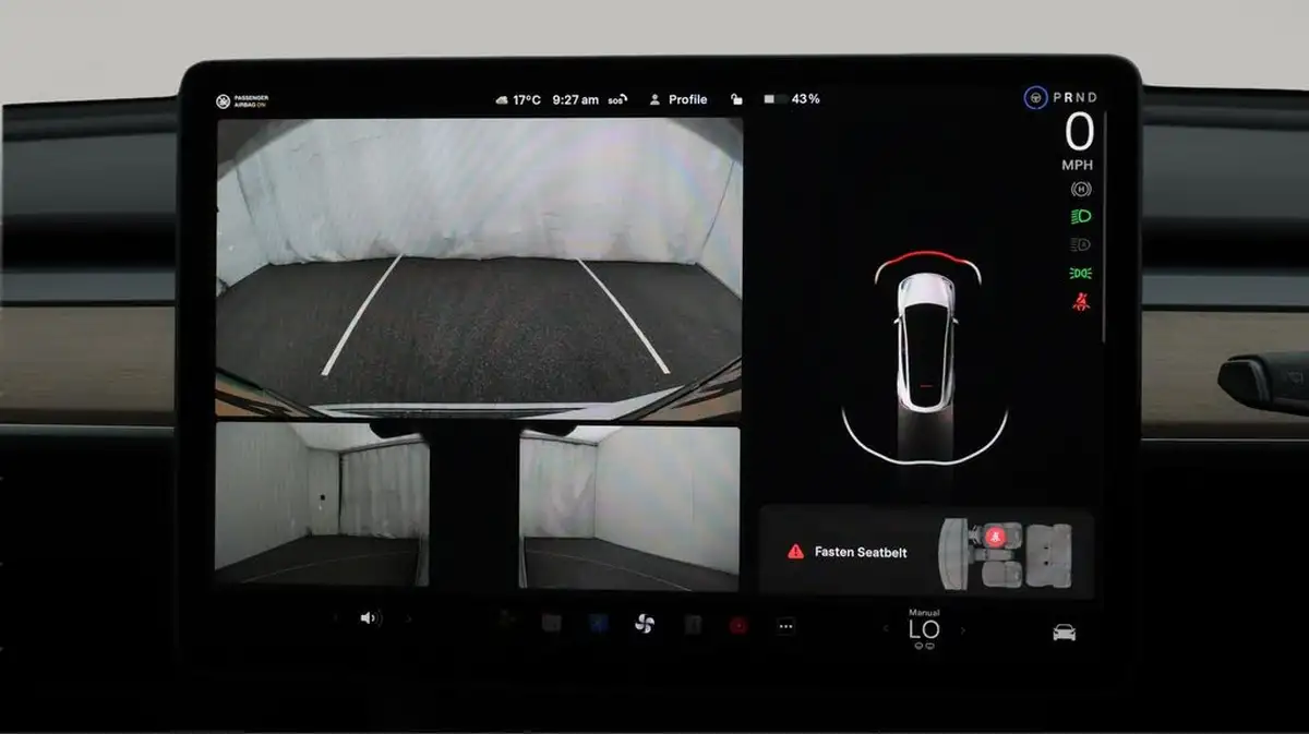 2022-tesla-model-y-e-long-range-big-26