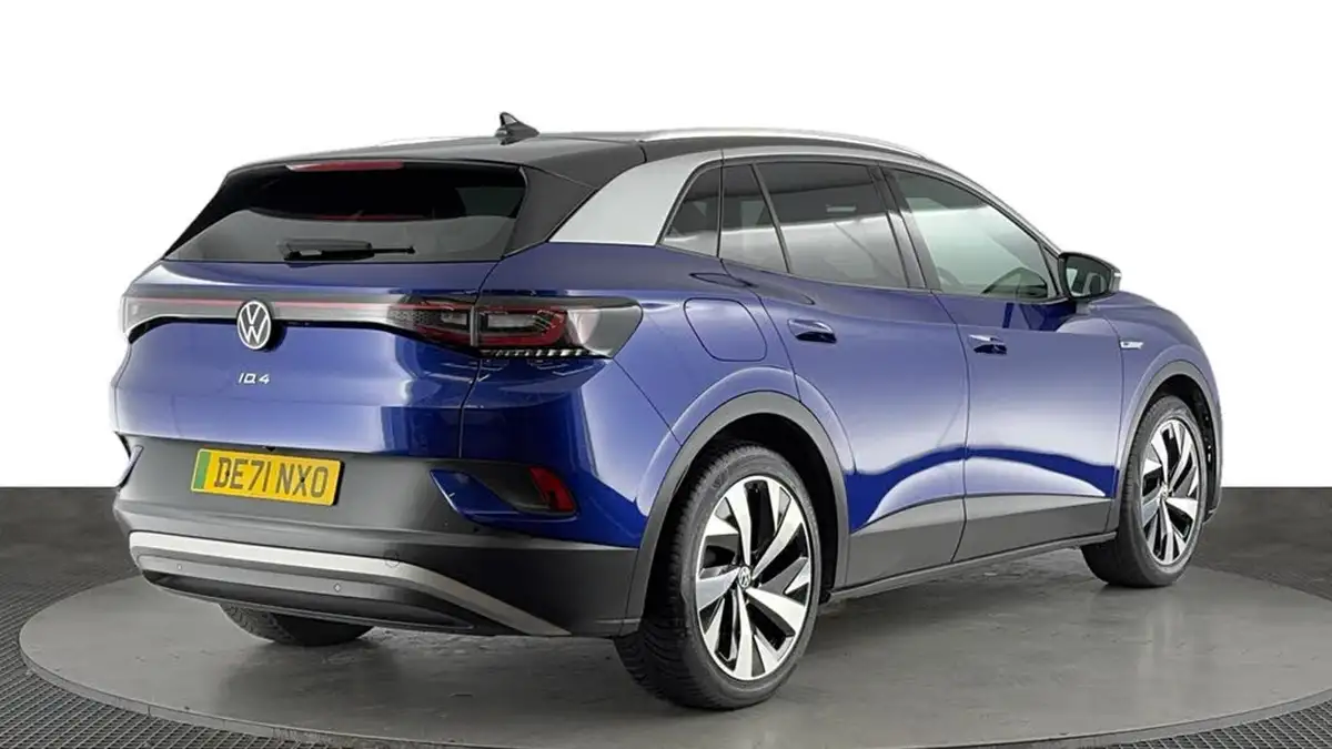 2021-volkswagen-id4-e-first-edition-big-3