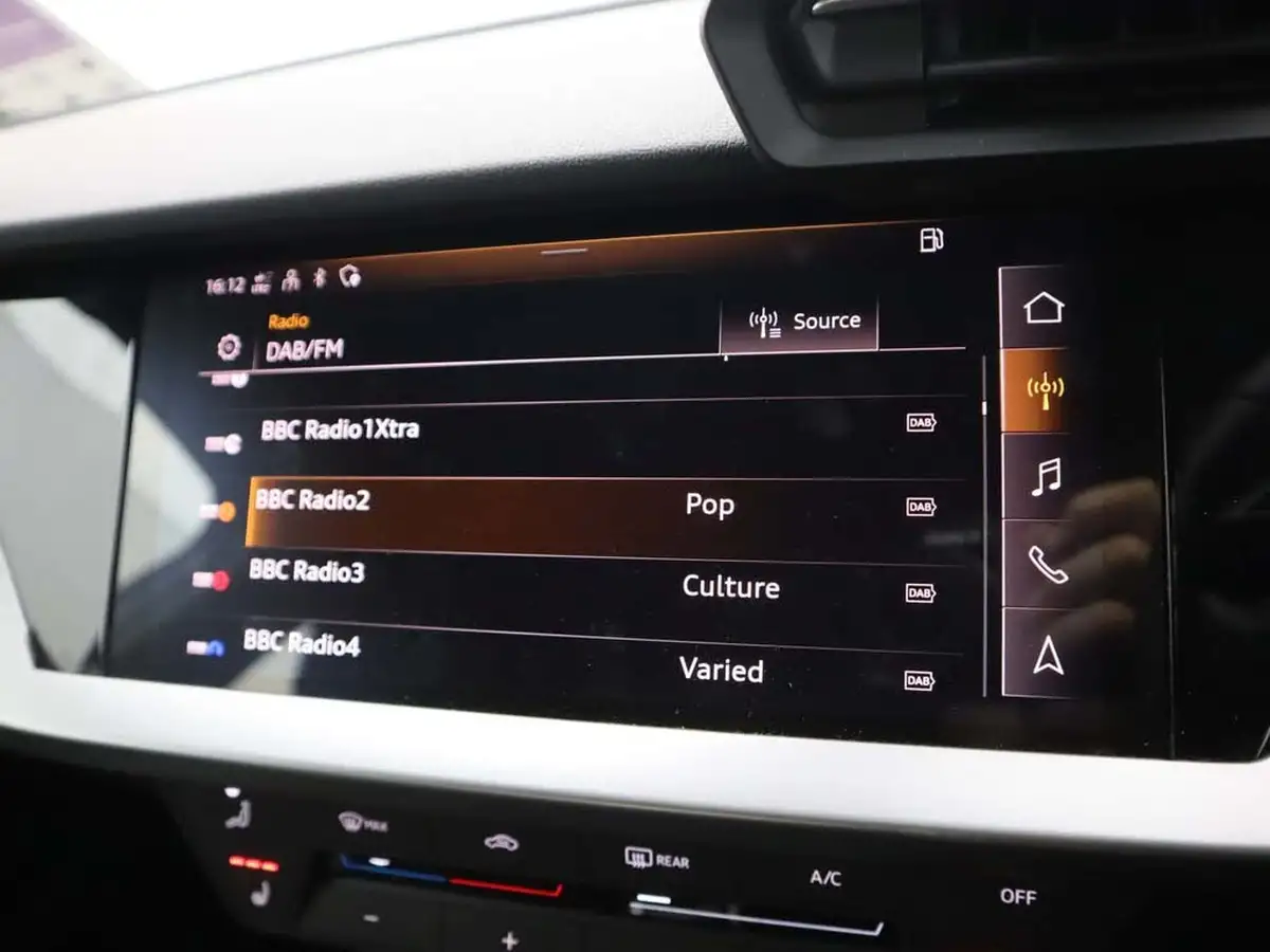 2021-audi-a3-15-35-tfsi-technik-big-18