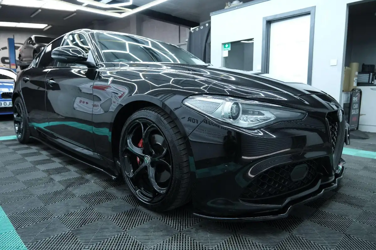 2017-alfa-romeo-giulia-22td-speciale-big-6