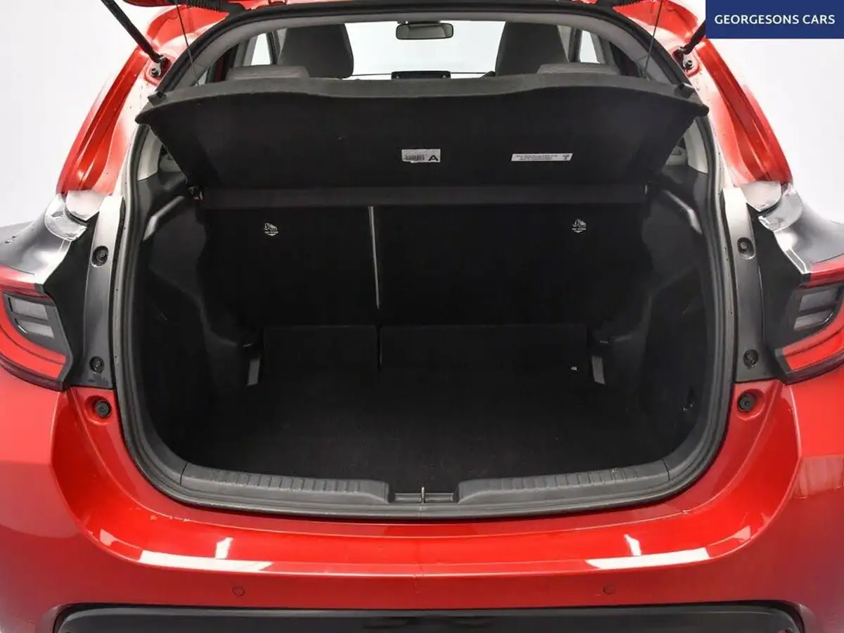 2021-toyota-yaris-15-vvt-i-excel-big-8