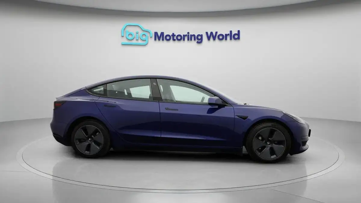 2021-tesla-model-3-e-standard-plus-big-8