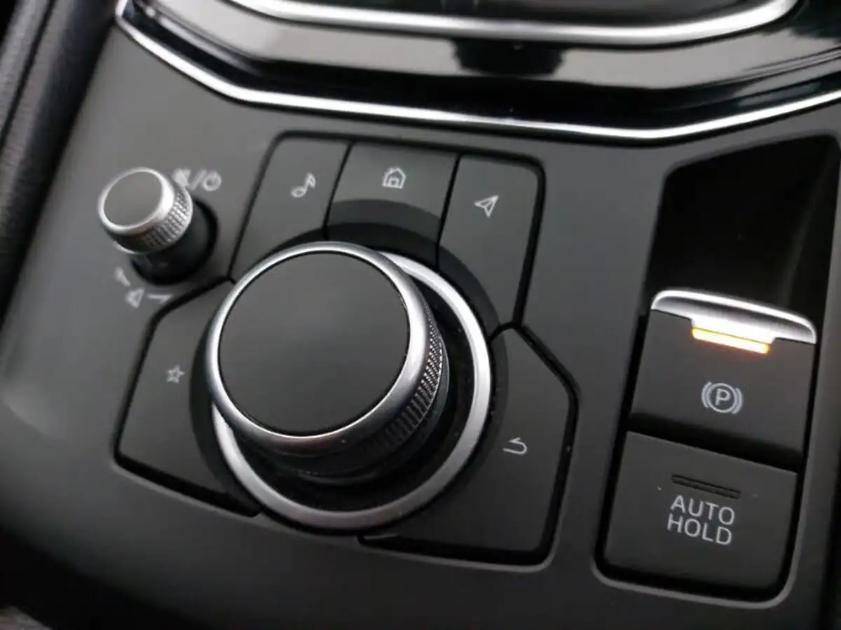 2024-mazda-cx-5-20-centre-line-big-17