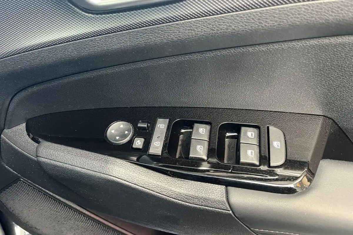 2024-kia-sportage-16-t-gdi-3-207bhp-hev-auto-big-19