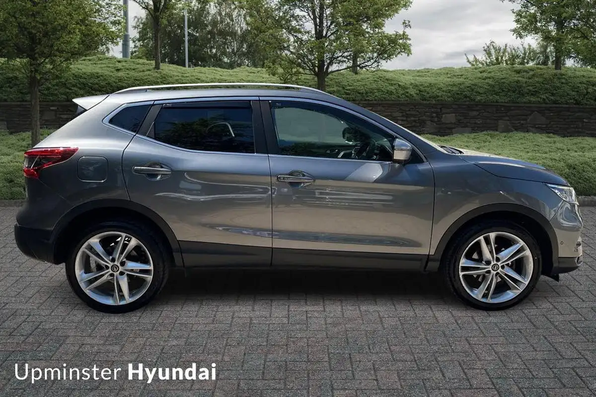 2019-nissan-qashqai-13-dig-t-n-motion-140ps-big-4