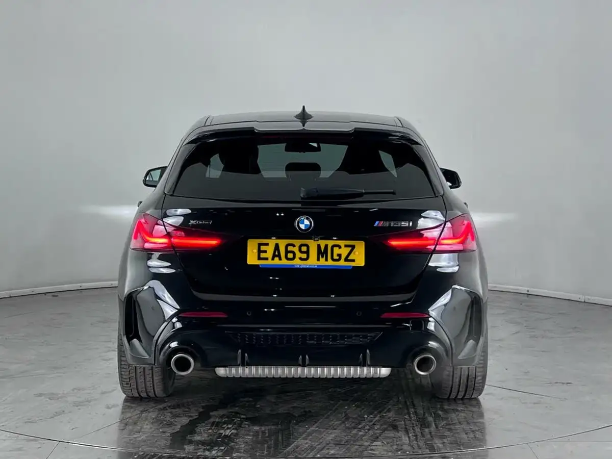 2019-bmw-1-series-20-m135i-xdrive-big-7