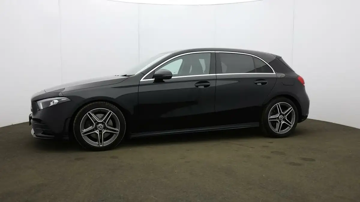 2021-mercedes-benz-a-class-20d-a220d-amg-line-executive-hatchback-5d-big-13