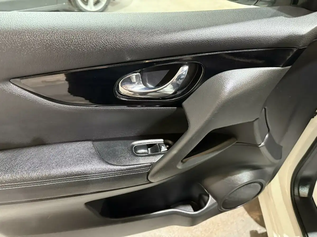 2017-nissan-qashqai-15dci-tekna-big-7