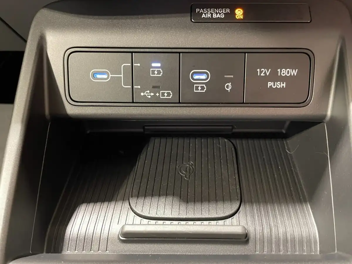 2024-hyundai-kona-e-ultimate-218ps-65kwh-big-16