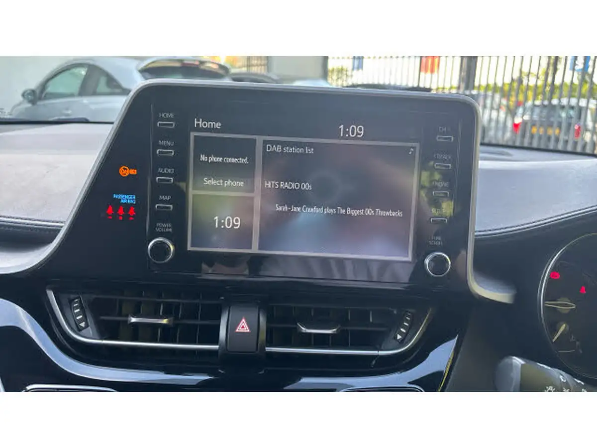 2022-toyota-c-hr-18-vvt-i-icon-big-6