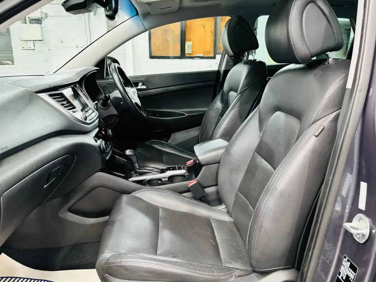 2016-hyundai-tucson-20crdi-premium-se-136ps-auto-big-13