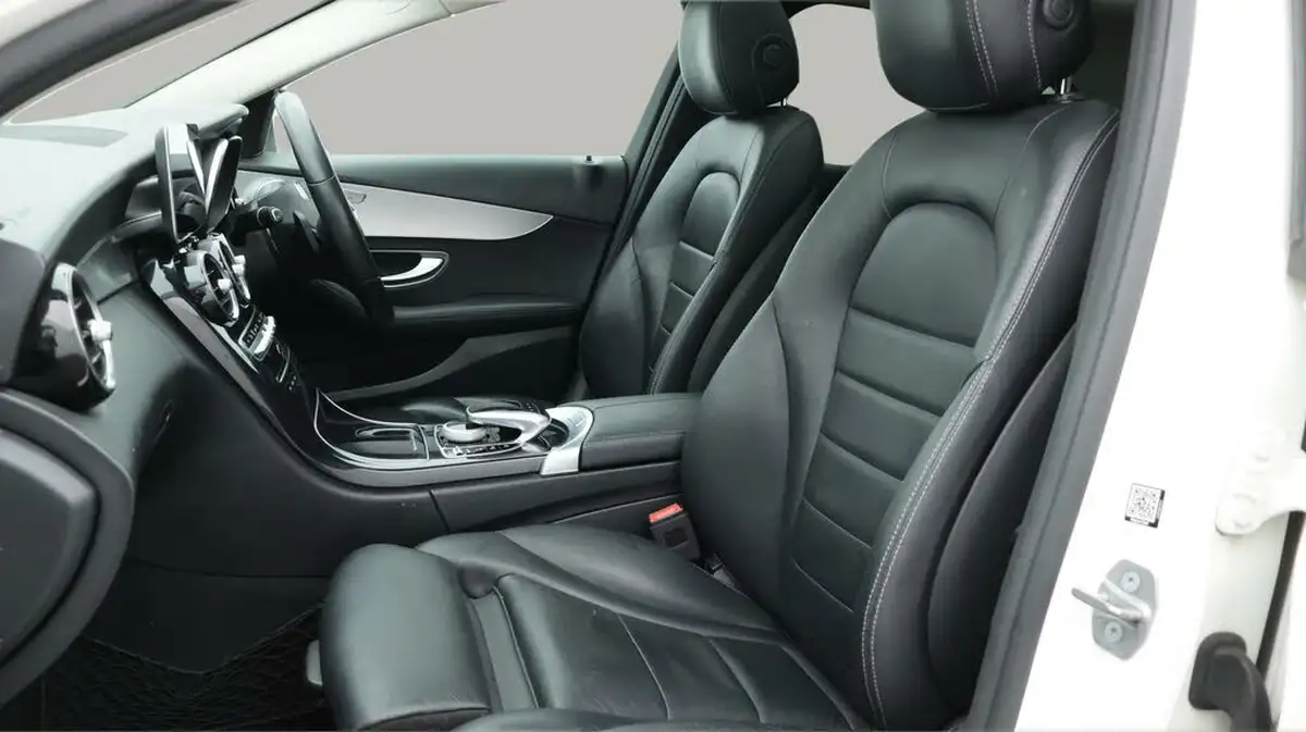 2020-mercedes-benz-c-class-20d-c220d-sport-edition-premium-plus-saloon-4d-big-14