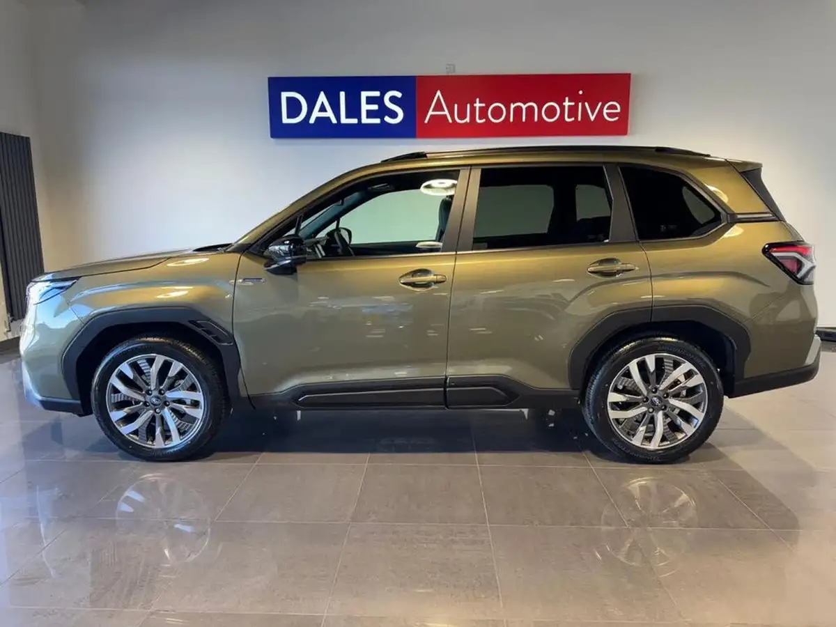 2025-subaru-forester-20-e-boxer-touring-big-8