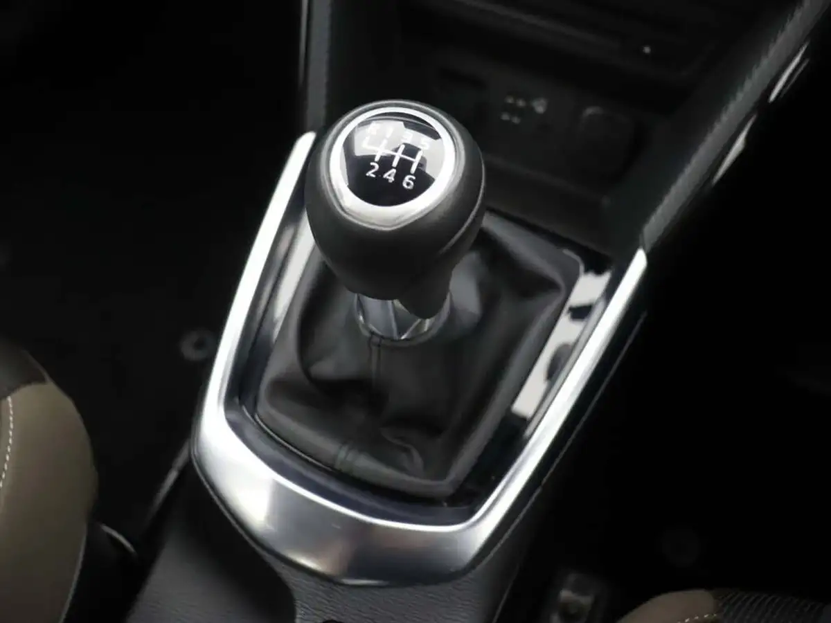 2020-mazda-mazda2-15-skyactiv-g-se-l-nav-big-27