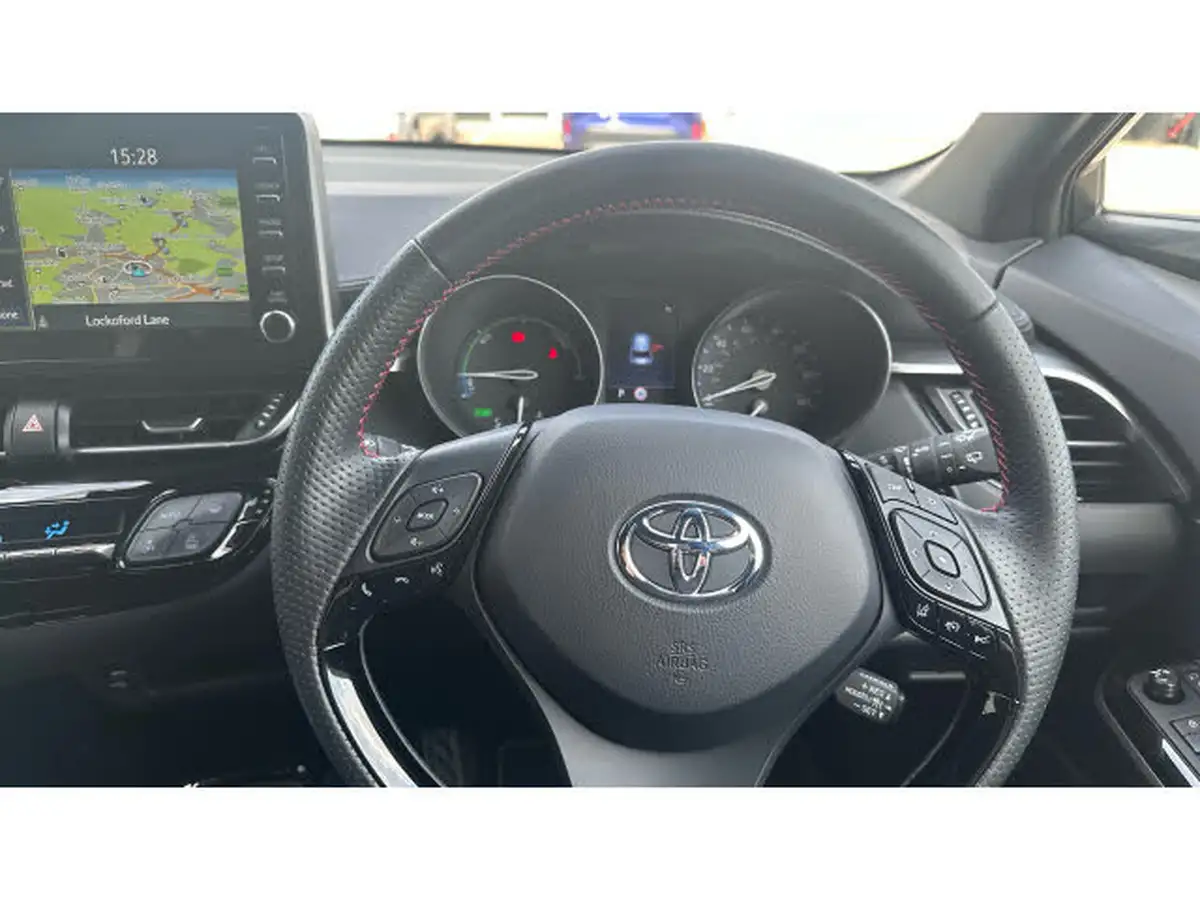 2021-toyota-c-hr-20-vvt-i-gr-sport-big-7