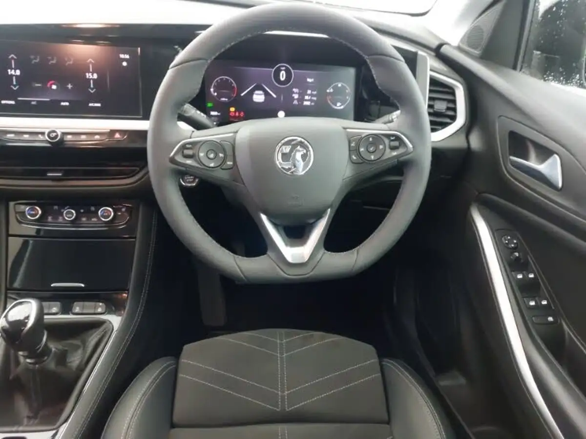 2024-vauxhall-grandland-12-ultimate-130ps-big-6