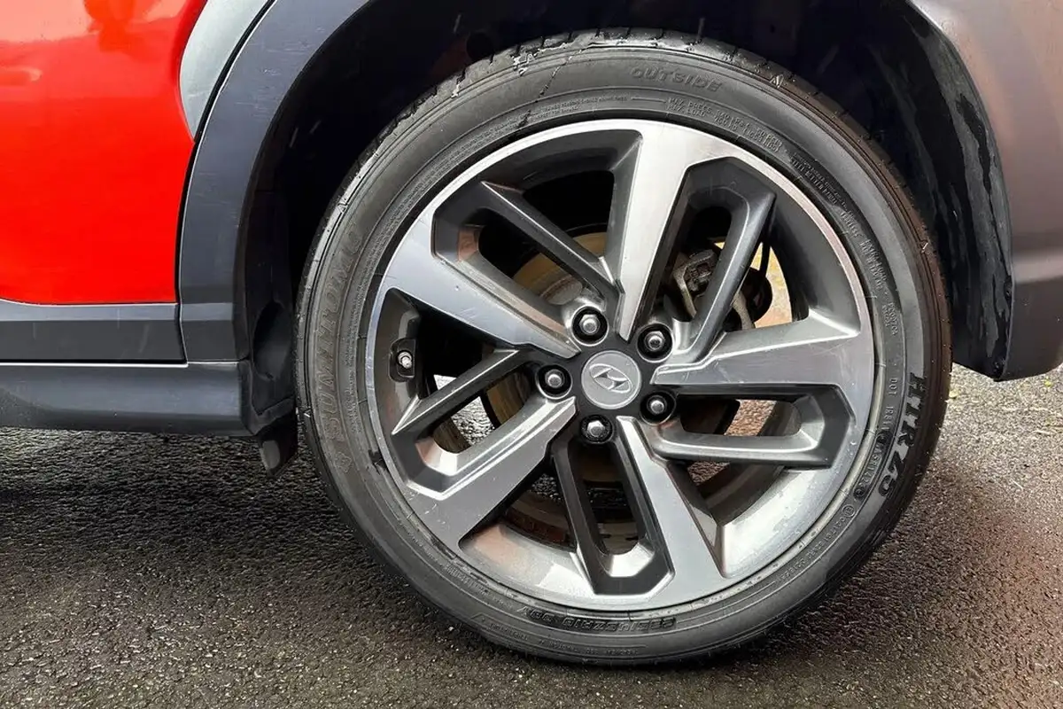 2018-hyundai-kona-10-t-gdi-premium-se-1-tone-roof-big-20