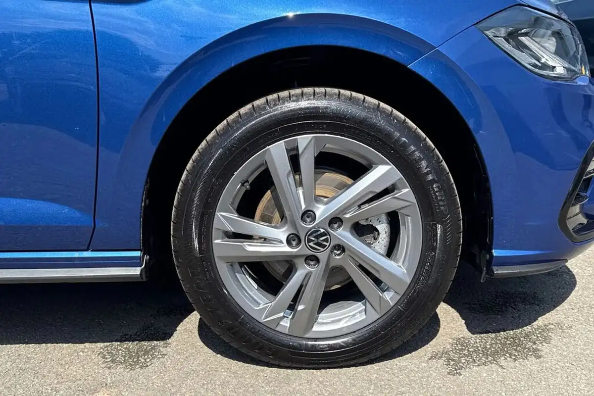 2024-volkswagen-polo-10-tsi-r-line-115ps-dsg-big-9