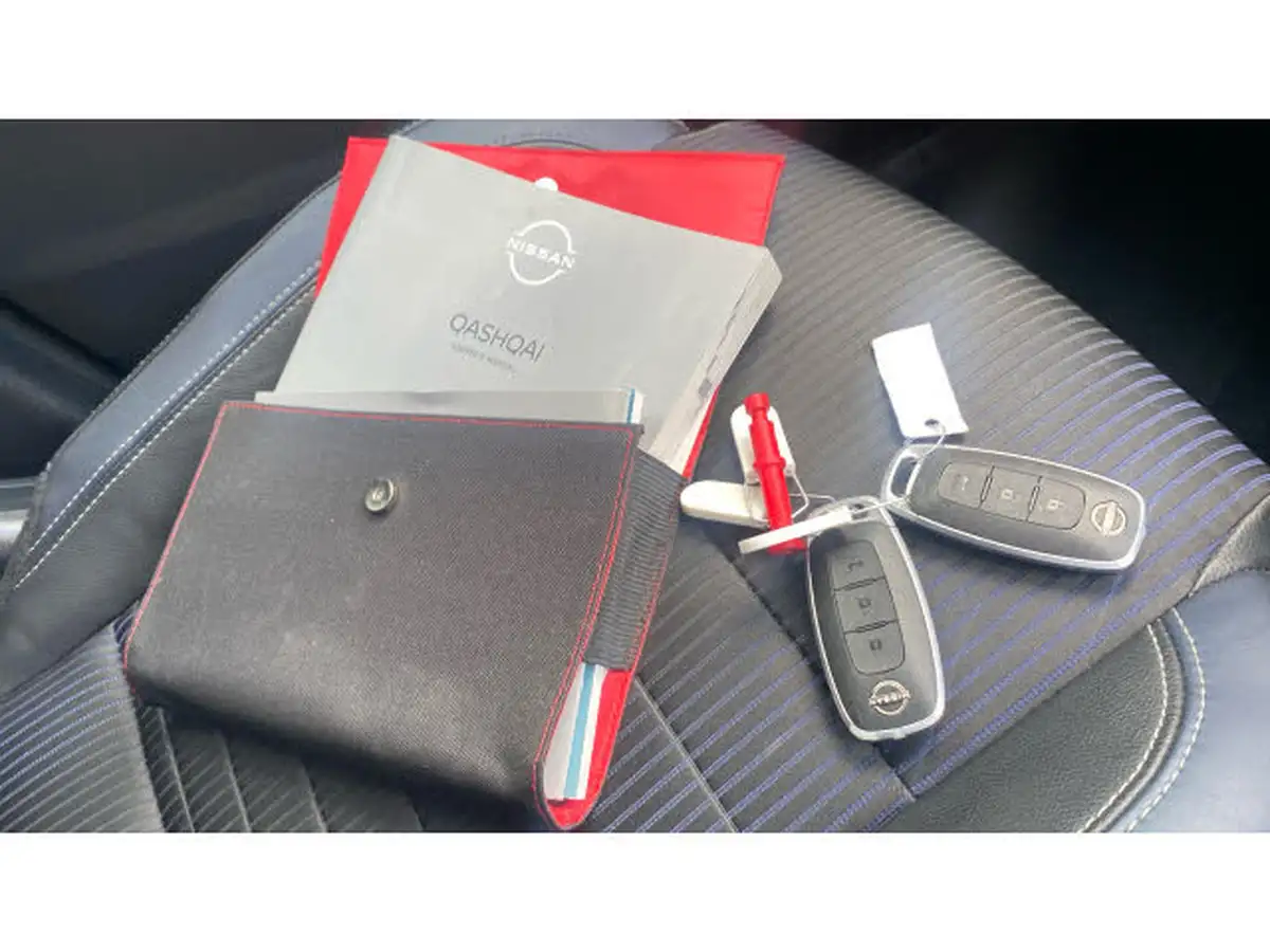 2022-nissan-qashqai-13-dig-t-tekna-158ps-xtronic-big-18