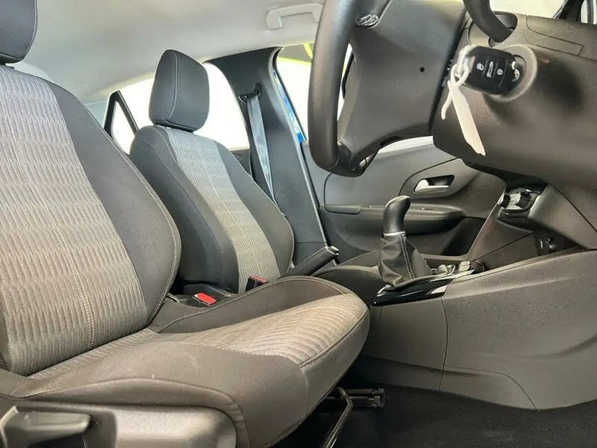 2021-vauxhall-corsa-12i-se-edition-big-28