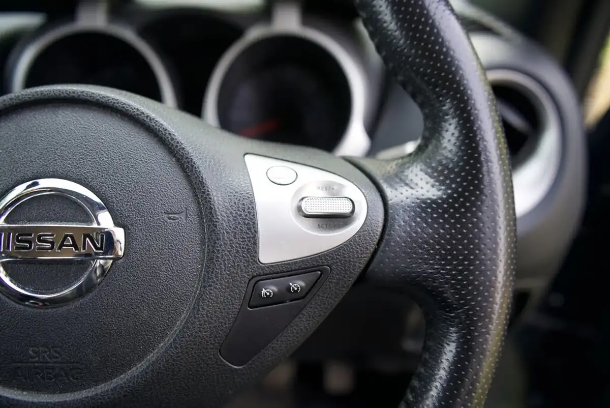 2012-nissan-juke-16-tekna-16v-1598cc-big-46