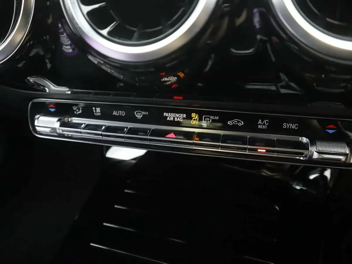 2019-mercedes-benz-a-class-13-a200-amg-line-executive-hatchback-5d-7g-dct-big-27