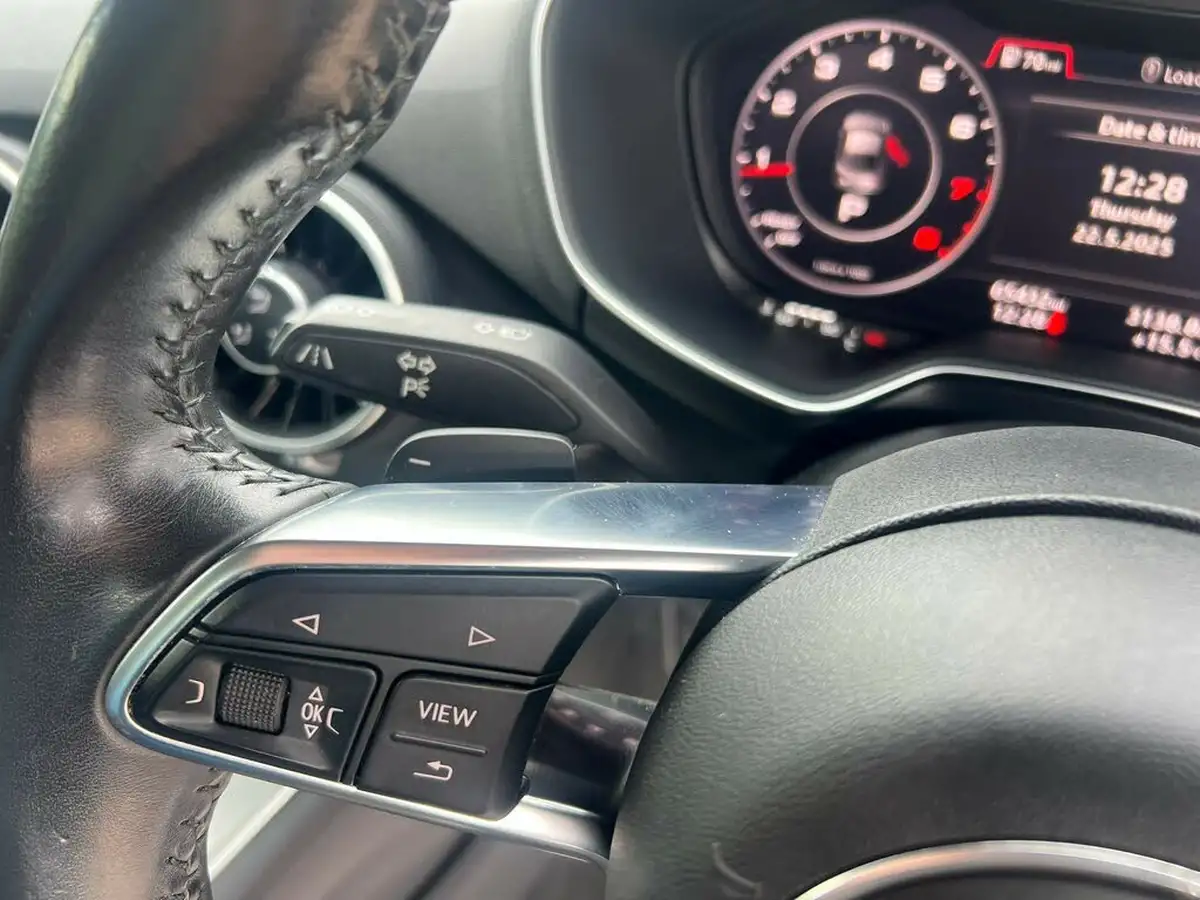 2015-audi-tt-coupe-20-tfsi-sport-ss-s-tronic-big-13