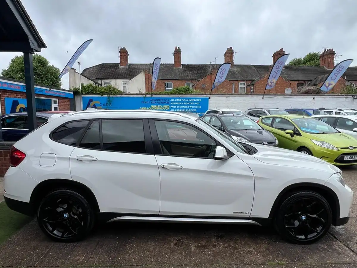 2013-bmw-x1-20td-sdrive18d-xline-auto-big-48