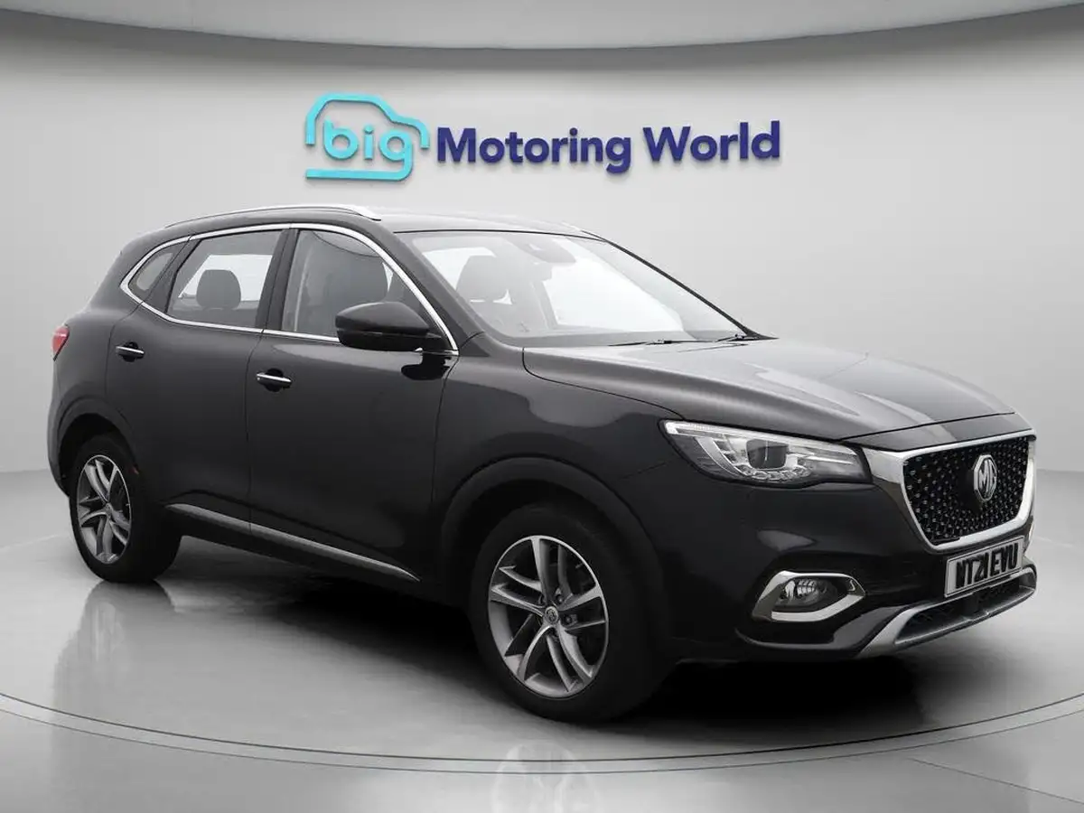 2021-mg-hs-15t-gdi-excite-162ps-big-0