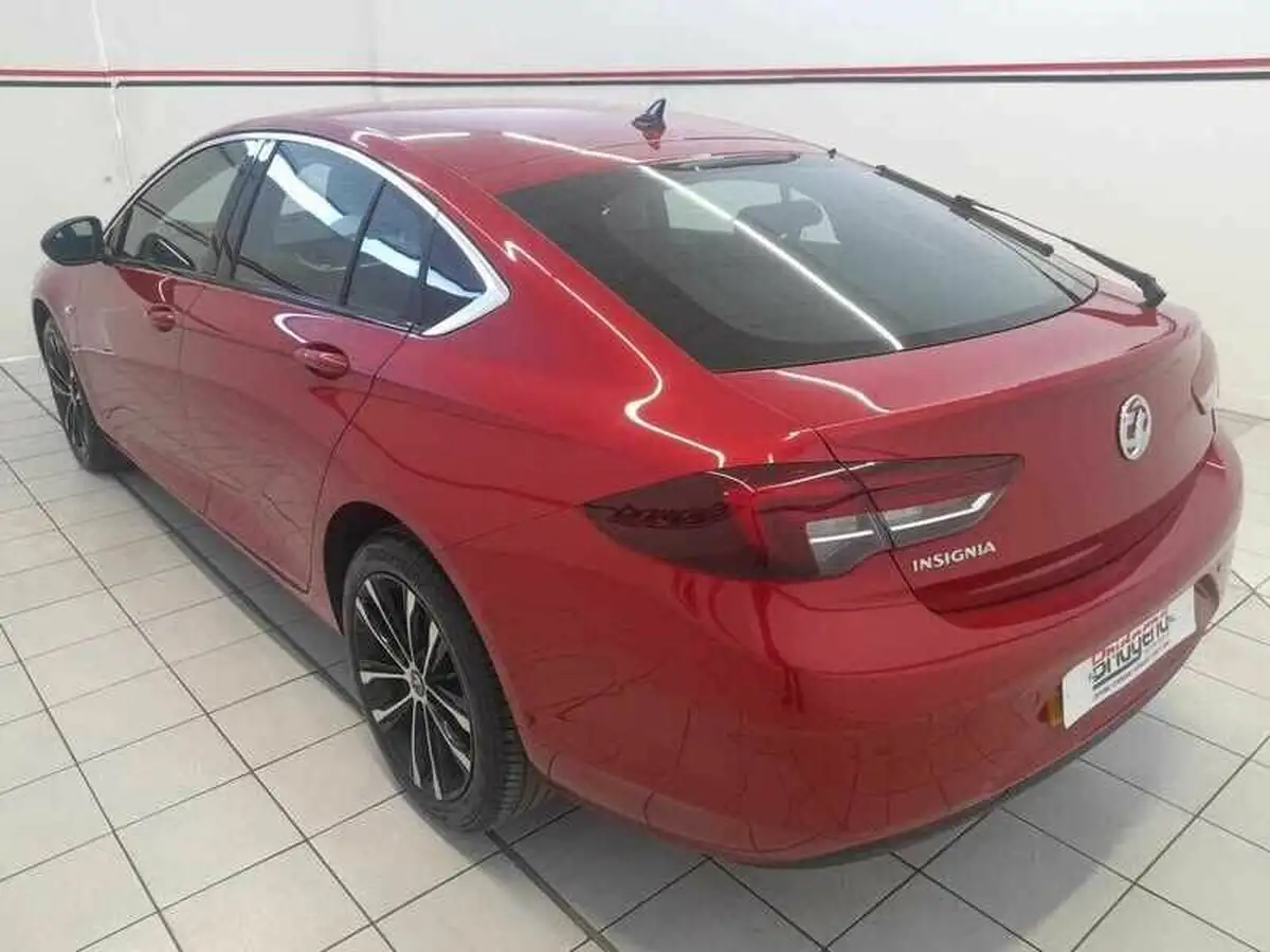 2022-vauxhall-insignia-grand-sport-15-turbo-d-design-auto-big-3